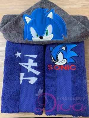 Sonic Personalised Hooded Towel